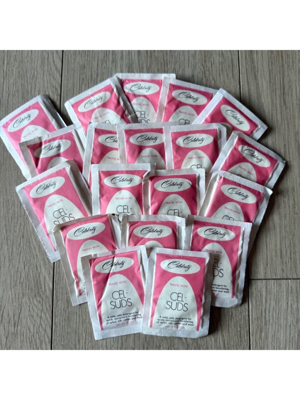 Vintage 40's Celebrity Cel-Suds Travel Detergent Packets 0.13 Oz Lot Of 19
